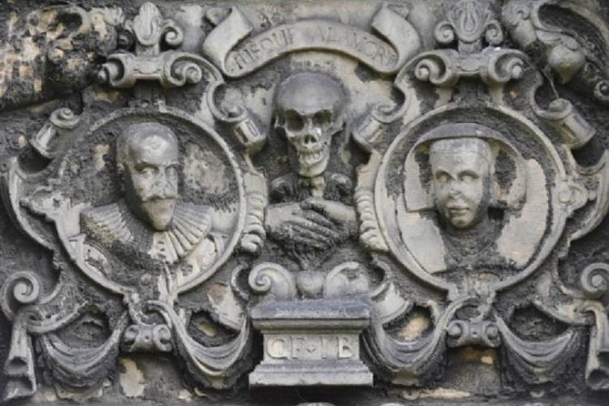 Private Greyfriars Kirkyard Tour – Meet the Dead of Old Edinburgh!