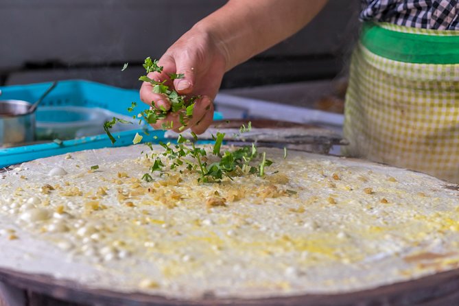 Private Guided Breakfast Tour of Former French Concession