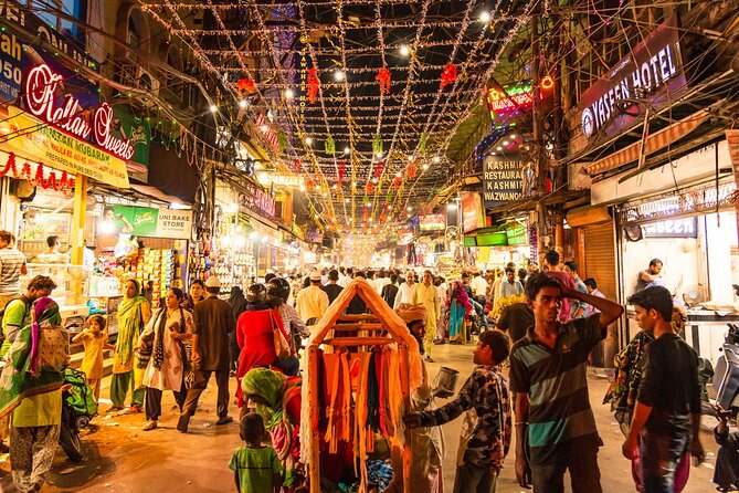 Private Guided Delhi Shopping Tour With Transfers - Tour Overview