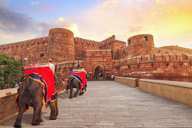 Private Guided Sightseeing Day Tour of Agra From Delhi