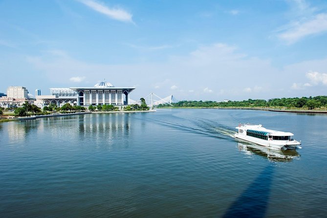 Private Half-Day Putrajaya Tour With Lake Cruise From Kuala Lumpur - Inclusions and Exclusions