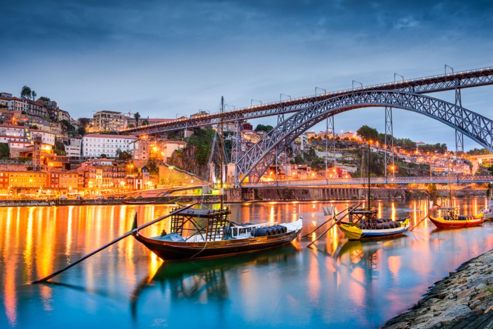 Private Luxury Transfer From Lisbon to Porto (Or Vice-Versa)