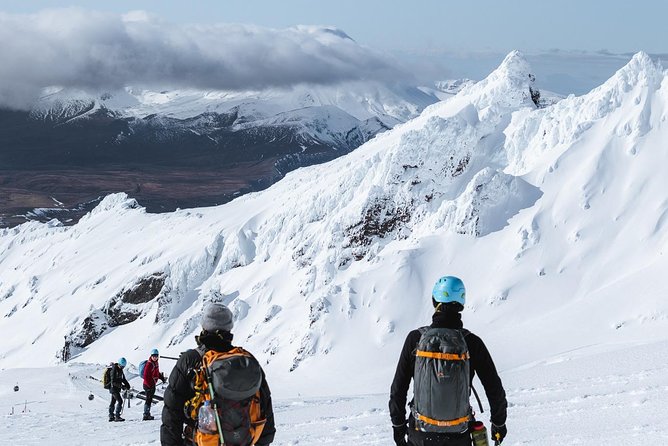 Private Mt Ruapehu Summit Plateau Guided HIke - Tour Overview