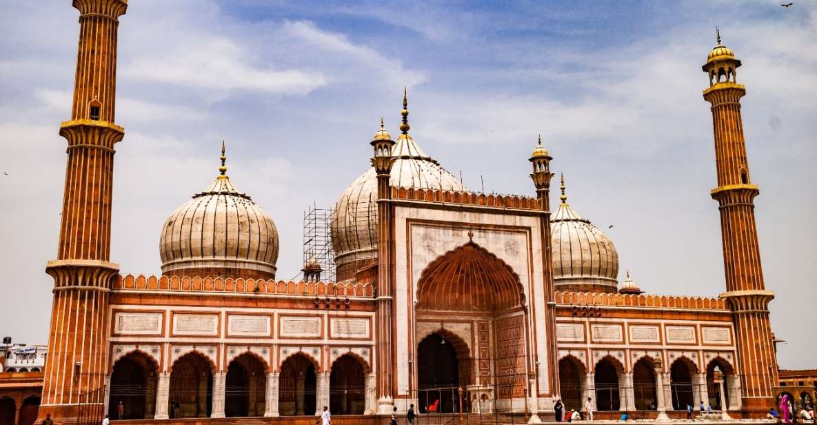 Private Old and New Delhi Sightseeing Tour