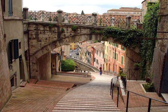 Private Perugia Walking Tour With Official Guide