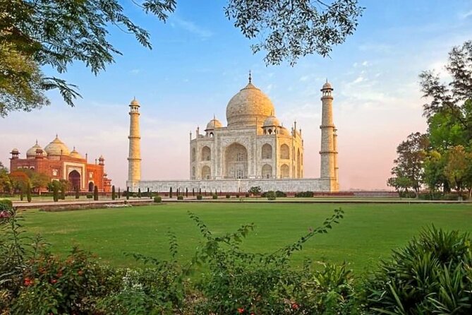 Private Same Day Tour To Taj Mahal From Delhi By Car