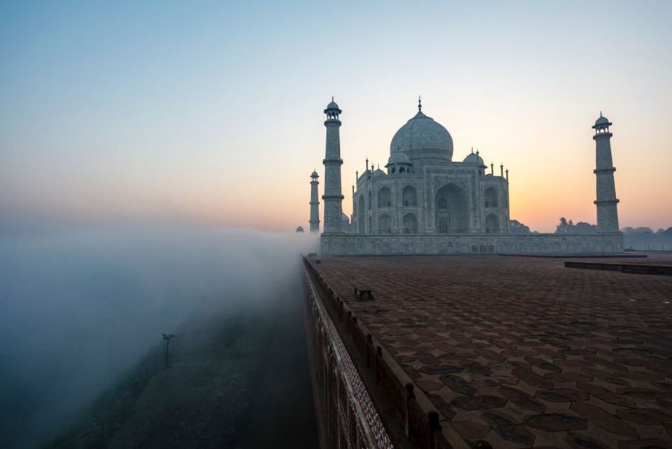 Private Skip the Line Taj Mahal Sunrise Tour From Delhi