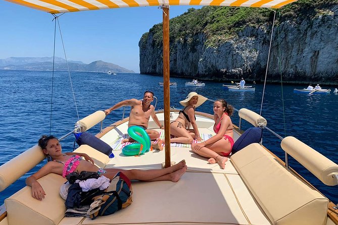 Private Tour in a Typical Capri Boat (Relax Tour)