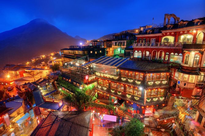 Private Tour: Jiufen Gold Rush Town and Yehliu National Geopark From Taipei