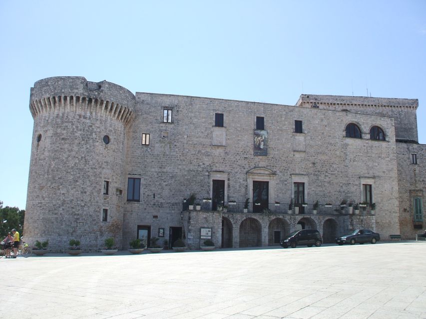 Private Tour of Conversano: Discover Ancient Norba