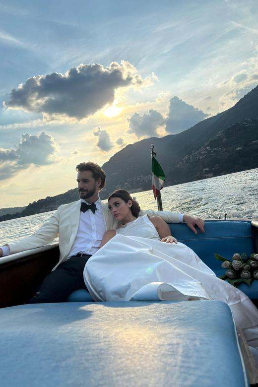 Private Tour on a Vintage Boat on Lake Como