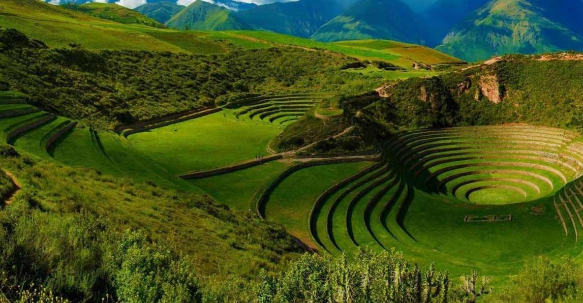 Private Tour | Sacred Valley + Maras and Machu Picchu 2 Days