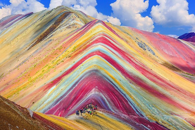 Private Tour to Rainbow Mountain Full Day From Cusco.