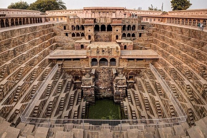 Private Transfer Agra To Jaipur Via Fatehpur Sikri & Chand Baori, Step Well