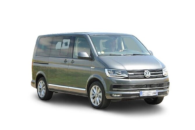 Private Transfer From Dublin Airport to Dublin City Center - One Way Minivan - Meeting Points at Dublin Airport