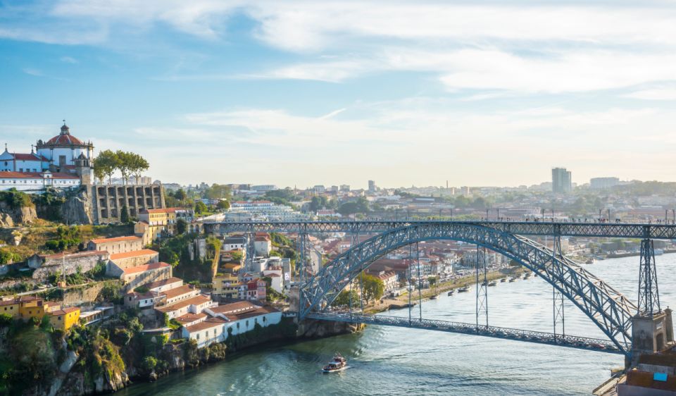 Private Transfer in and Out of Porto