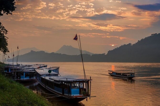 PRIVATE VIP Mekong Delta 1 Day With Biking,Fishing,Cooking ,Bbq – NON Touristic