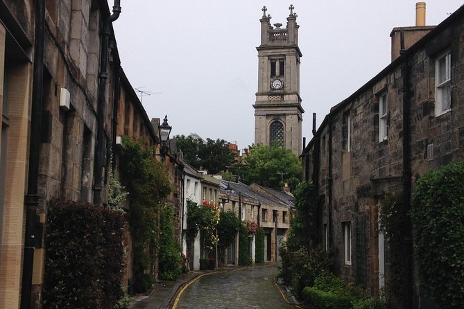 Private Walk: Edinburgh Old Town and New Town - Overview of the Tour