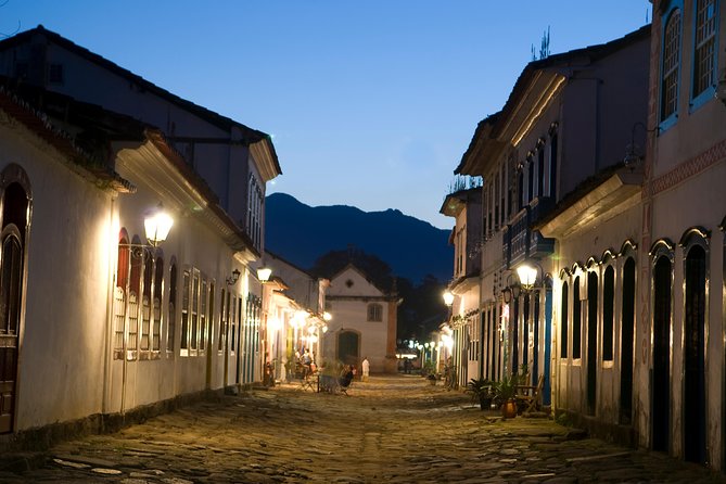 Private Walk Tour of Paratys Historical Center – by PARATY TOURS