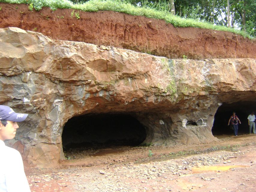 Puerto Iguazu: San Ignacio Mission and Wanda Mines Tour