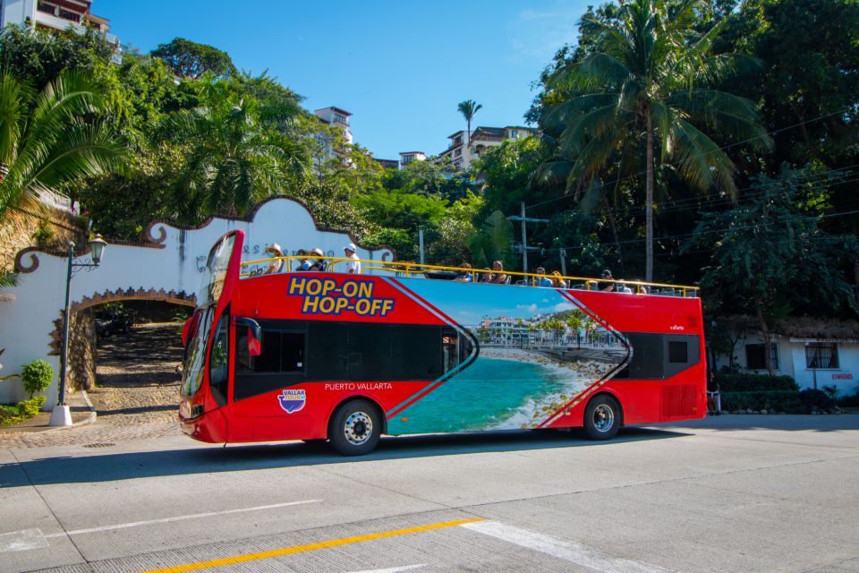 Puerto Vallarta: Hop-On-Hop-Off City Bus Tour