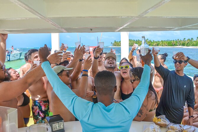 Punta Cana Private Catamaran (Large Groups)