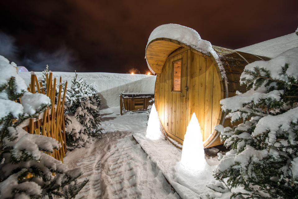 Quebec City: Hotel De Glace Overnight Experience