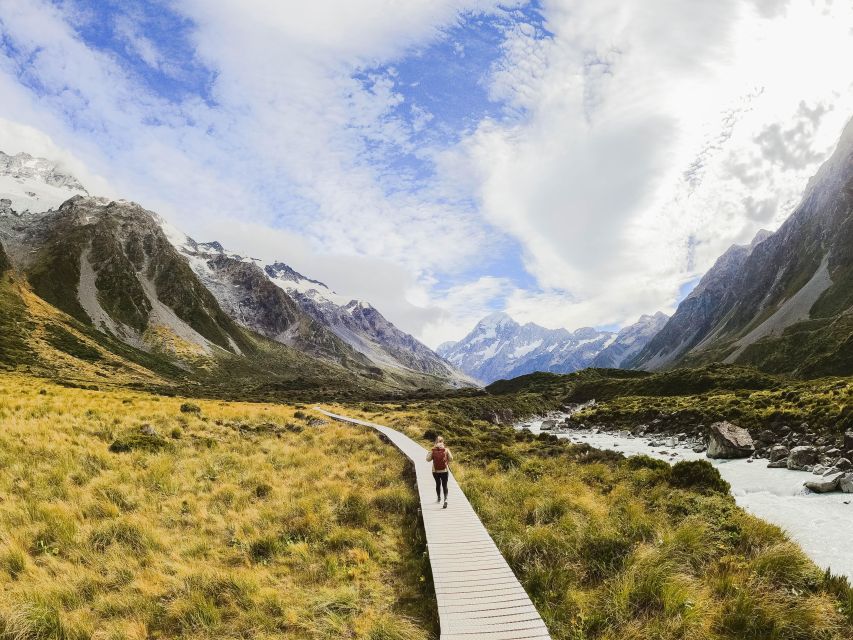 Queenstown: Mount Cook Premium Guided Day Tour