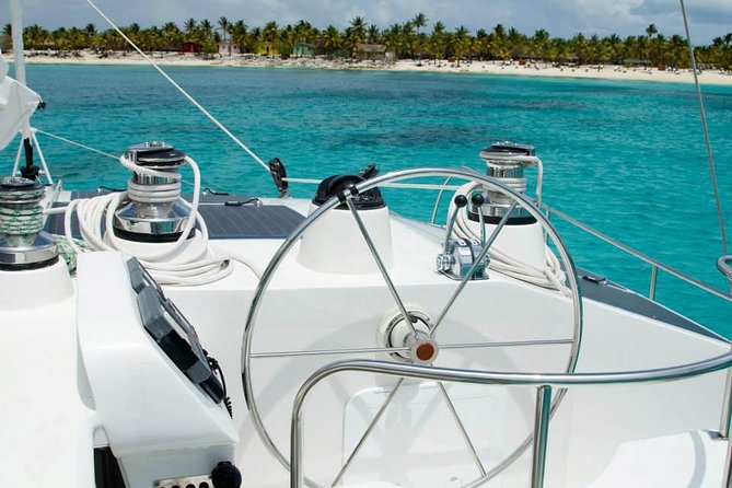 Quetzal Catamaran Cruise Prestige to Saona Island