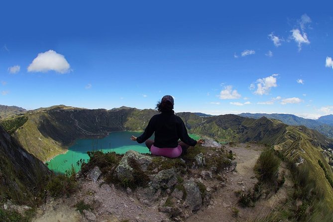 Quilotoa and Volcanoes Avenue Day Trip From Quito With Entrances