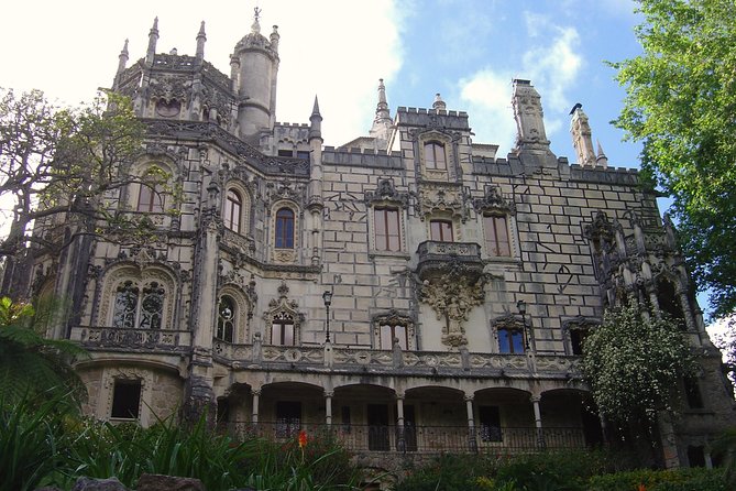 Quinta Da Regaleira and Sintra Visit Half Day Private Tour