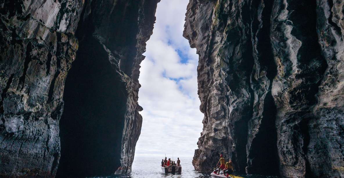 Rabo De Peixe: Cave Boat Tour on the North Coast