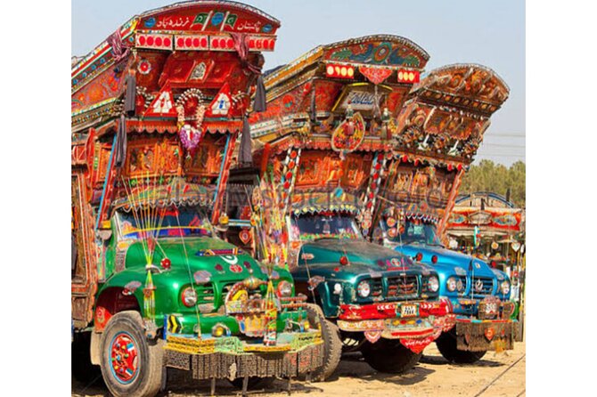 Rangeela Rikshaw Walled City Guided Tour Lahore