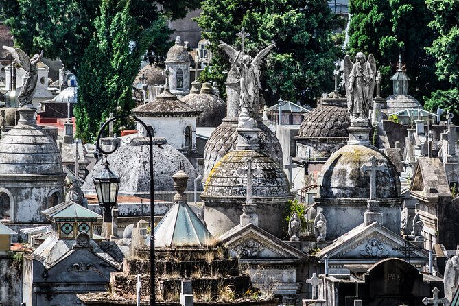 Recoleta Cemetery Walking Tour
