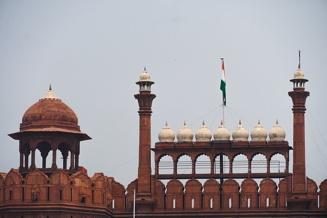 Red Fort Skip-The-Line E-Tickets & Guide Delhi Transfers