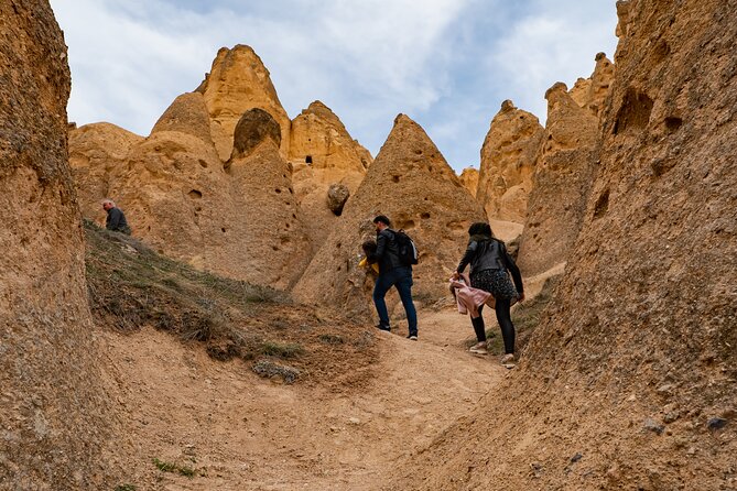 Red (North) Tour With Goreme Open Air Museum Ticket