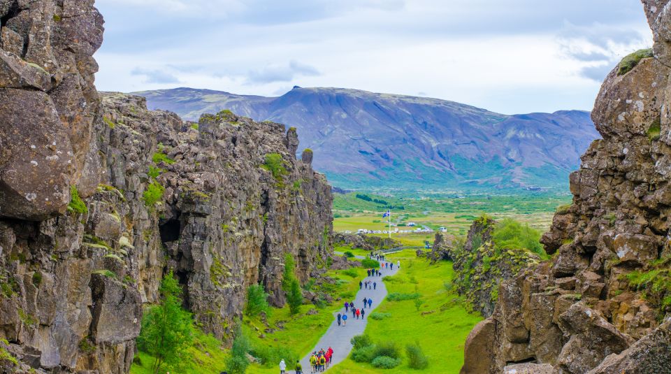 Reykjavik: Golden Circle Tour With Blue Lagoon Visit & Entry