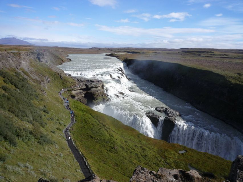 Reykjavík: Private Golden Circle Day Trip With Blue Lagoon