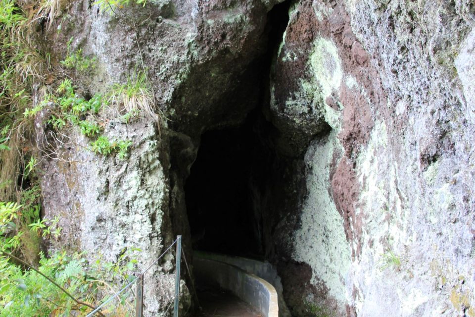 Ribeiro Frio – Portela – Levada Do Furado