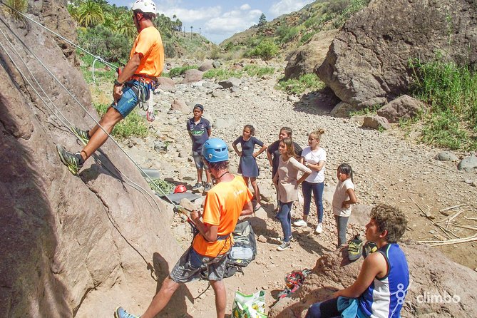 Rock Climbing From Beginners to Experts – Small Groups