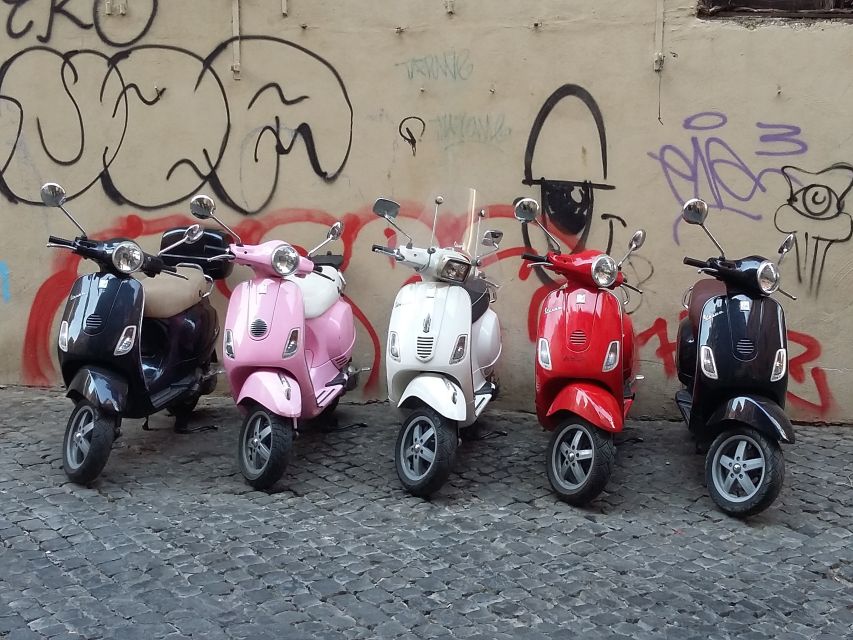 Rome by Night on Vespa - Highlights Exploration