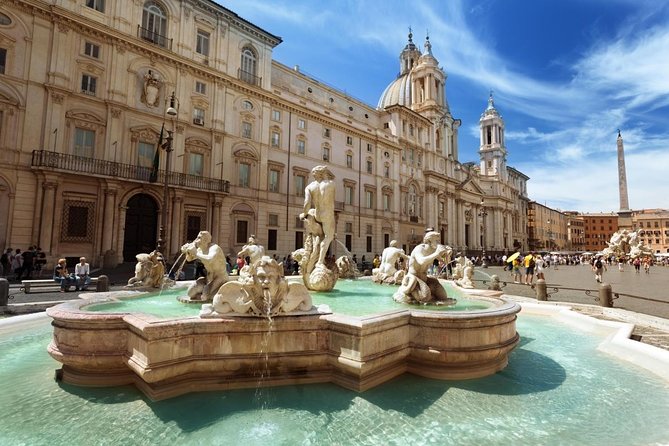 Rome by Night Walking Tour Including Piazza Navona Pantheon and Trevi Fountain