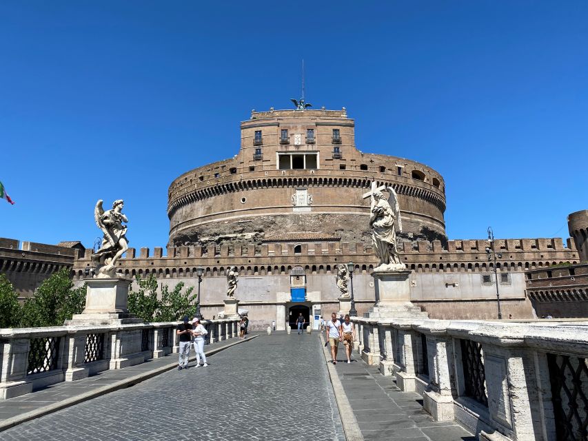 Rome: Castel Santangelo Skip the Line Ticket and Open Bus