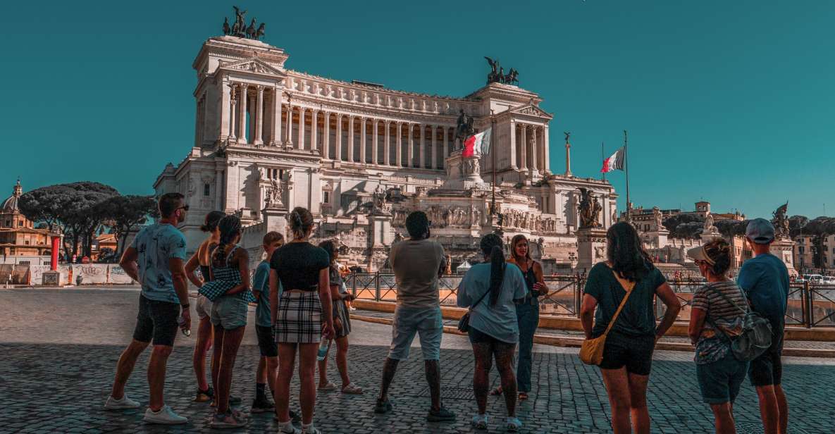 Rome: City Highlights Guided Walking Tour at Dusk or Night