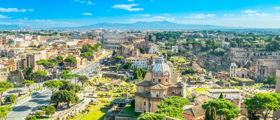 Rome: Colosseum and Ancient Rome Guided Walking Tour