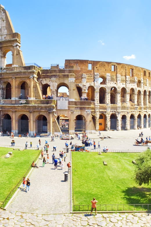 Rome: Colosseum and Roman Forum Experience With Audio Guide