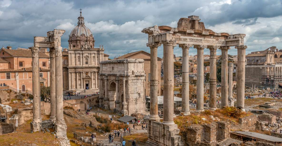 Rome: Colosseum Experience and Panoramic Bus Tour