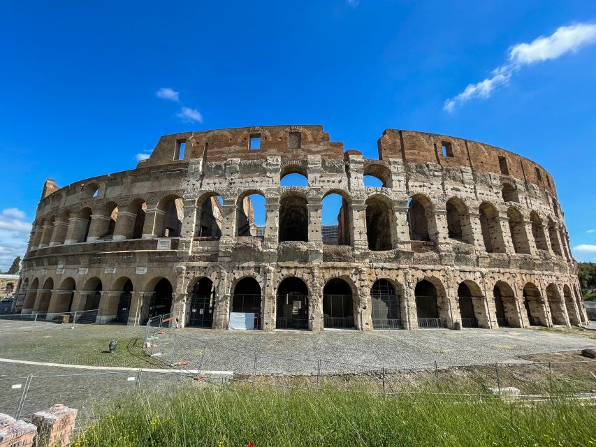 Rome: Colosseum Tour With Access to the Gladiator Arena