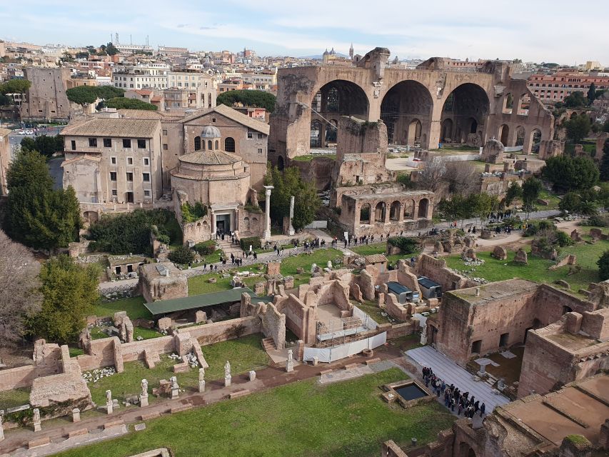 Rome: Gladiator’s Arena and Roman Forum Small Group Tour