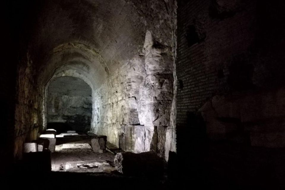 Rome: Guided Colosseum Night Tour